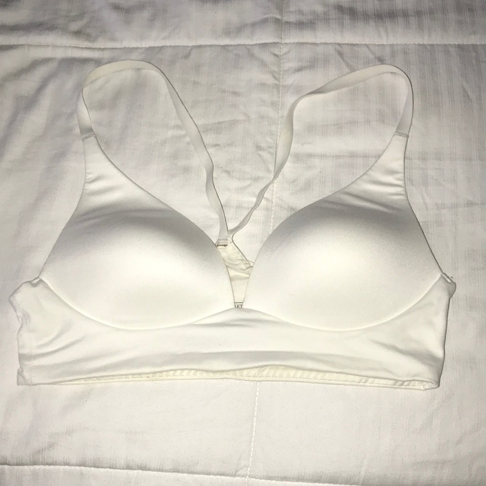 White Lightly Lined Plunge Victoria’s Secret Bra